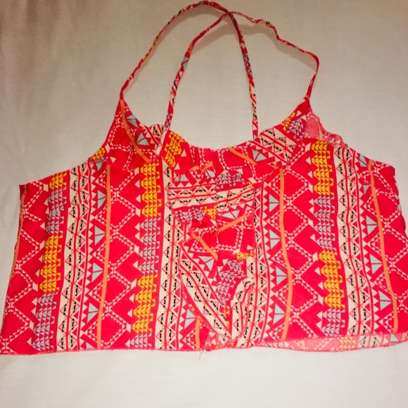 Crop top - Picture 2 of 3